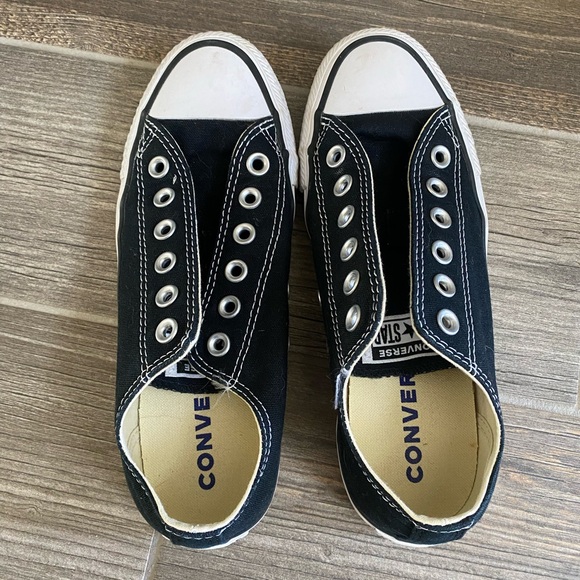 EUC • Converse Kids’ Chuck Taylor All Star Low Top Canvas - Picture 4 of 12